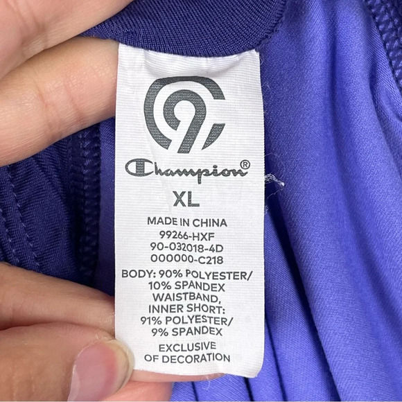 ๐โ Champion Women's Athletic C9 Shorts Built-In Shorts XL Purple Poly Running - Picture 8 of 10